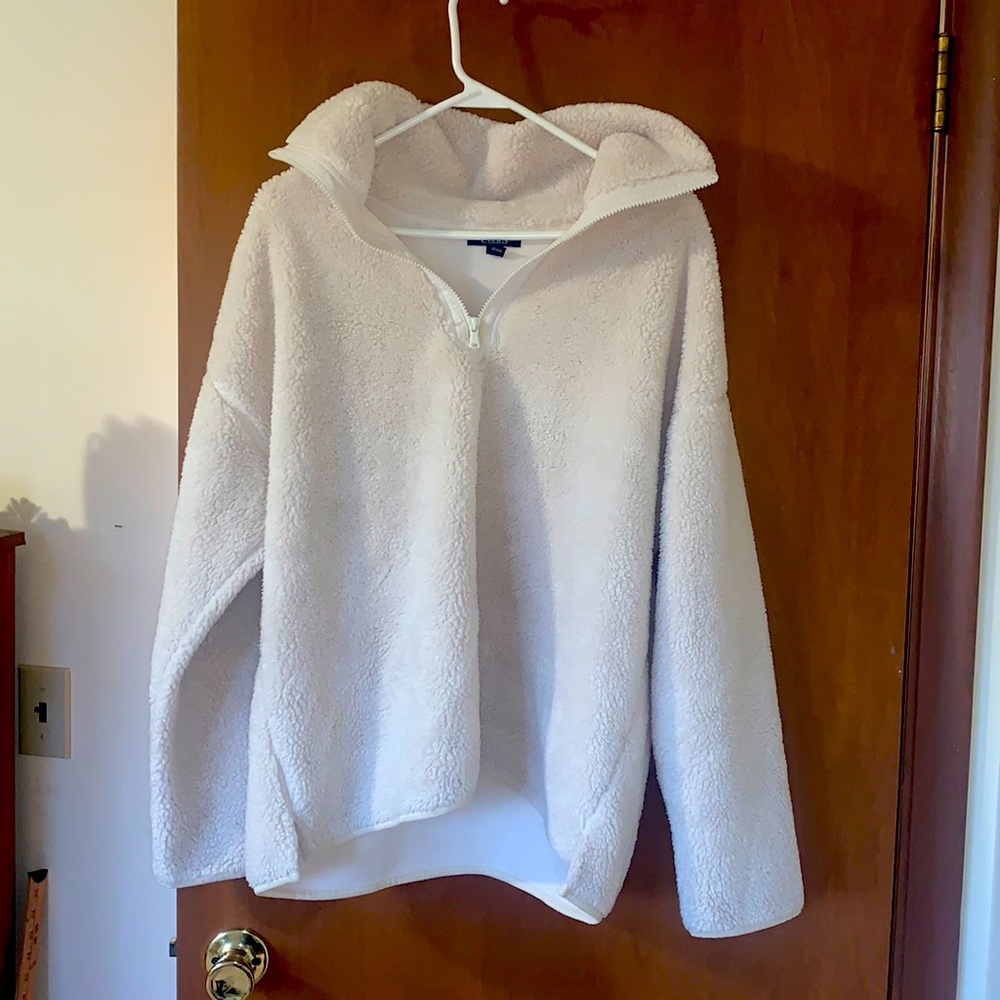 ⭐️Chaps cream color Sherpa pullover size large